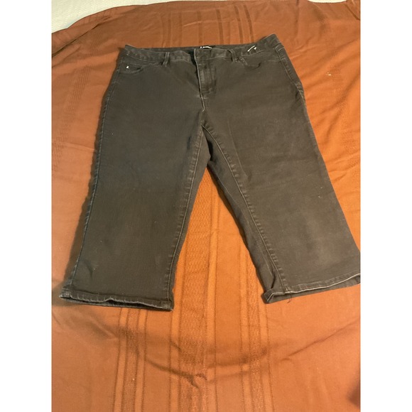 D Jeans Womens Black Denim Capri Pants 18W Plus Size Relaxed Fit Casual - Picture 1 of 6